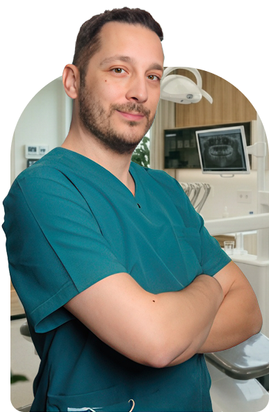 Dr. Uroš Surina